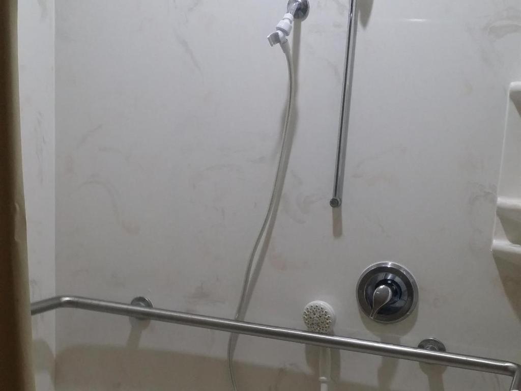 Americas Best Value Inn & Suites Northeast Хьюстон Экстерьер фото