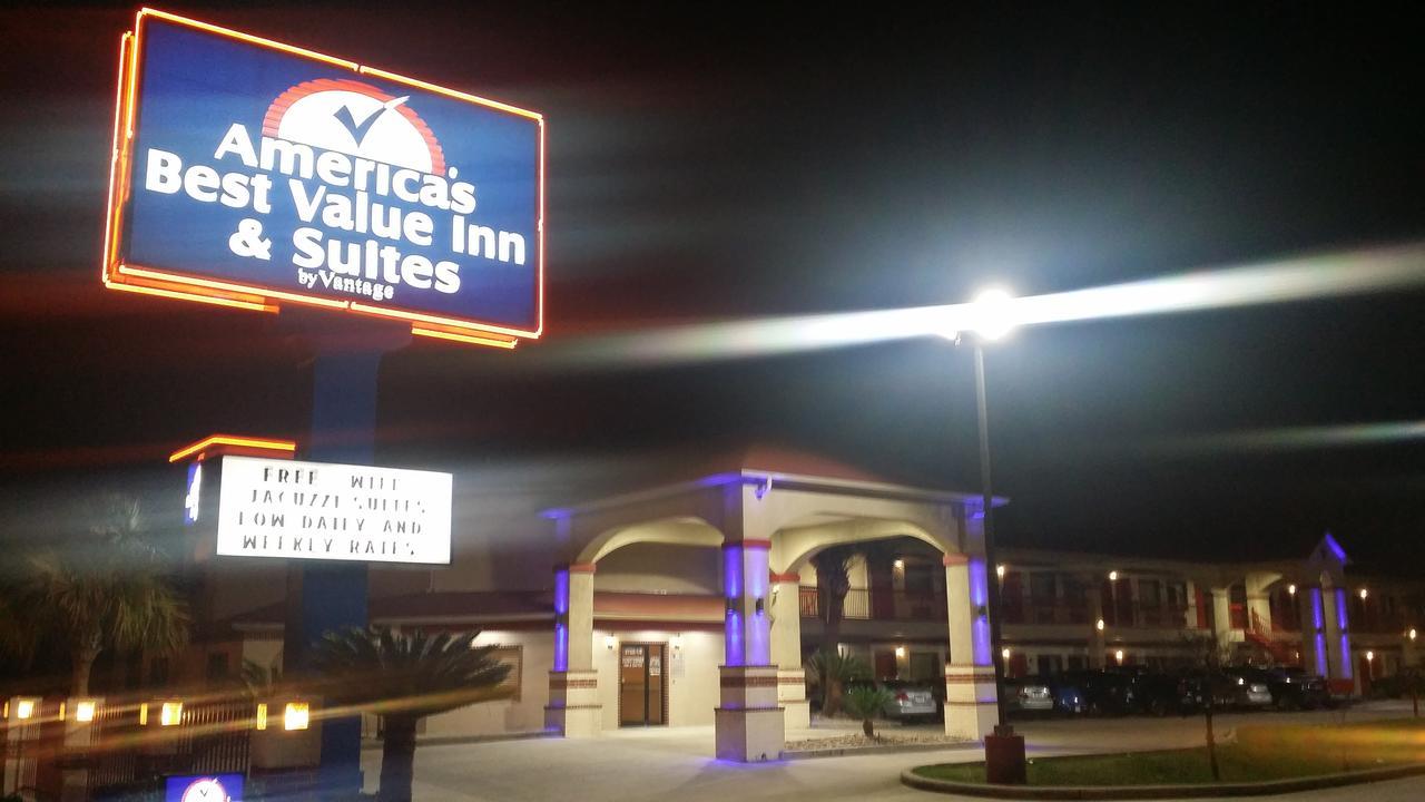 Americas Best Value Inn & Suites Northeast Хьюстон Экстерьер фото