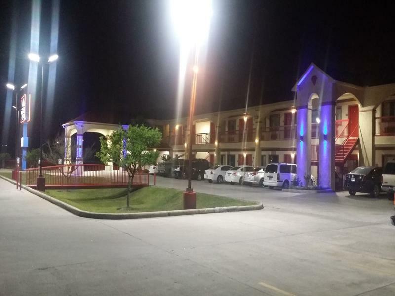 Americas Best Value Inn & Suites Northeast Хьюстон Экстерьер фото